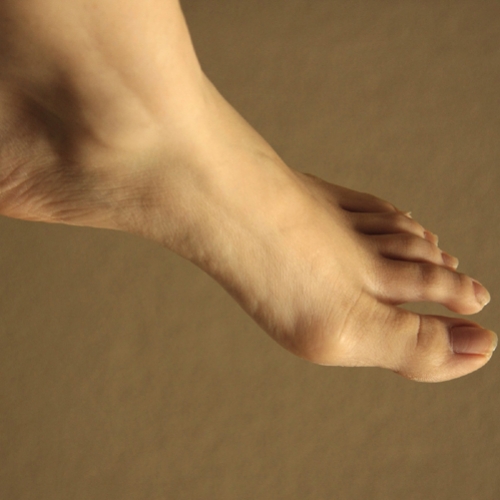 Ortopedista alerta sobre os cuidados com os pés no carnaval